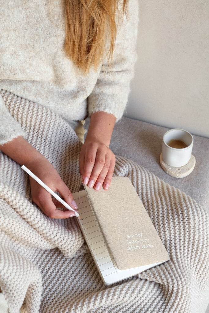 Leeff Notebook Nina taupe - Never forget how lovely you are
