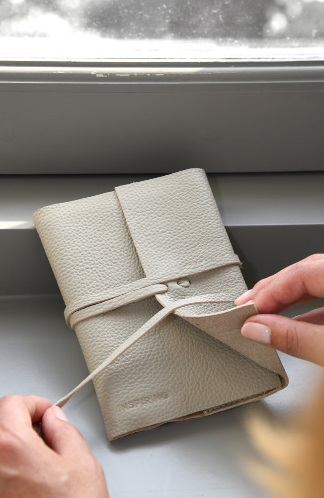 Leeff Notebook Noah taupe A6 - Don't forget