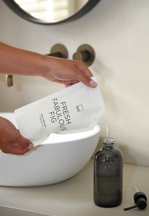 Leeff Giftbox Hand Soap + Refill Fabulous Fig - You are fabulous