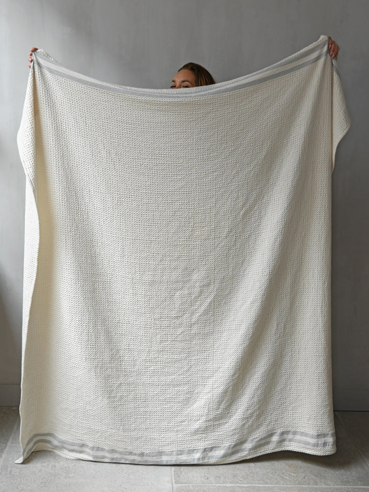 Leeff Blanket Brecht light grey