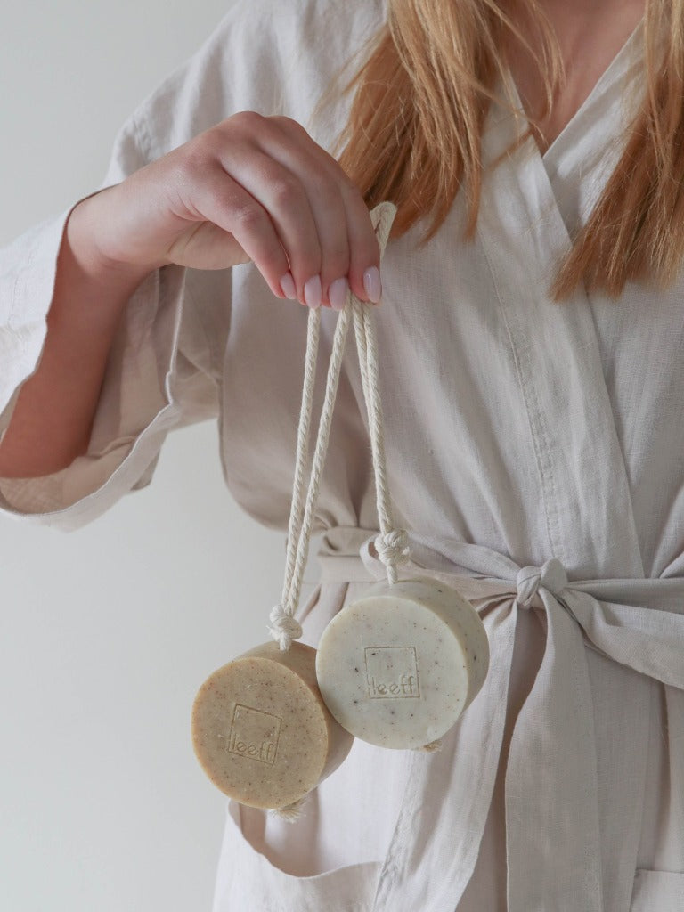Leeff Soap bar with rope sesame scrub - Merci