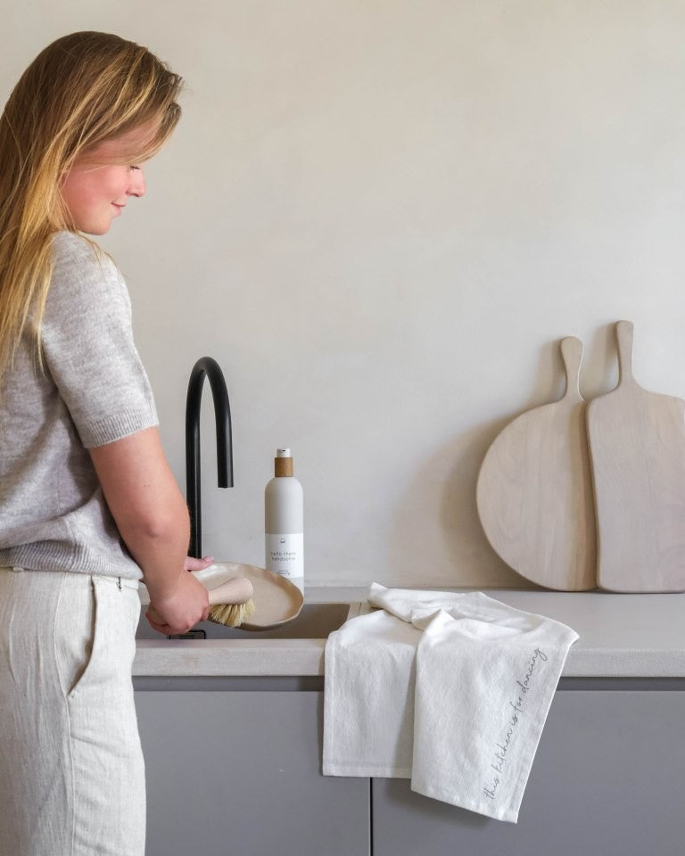 Leeff Kitchen & Teatowel set Kim - This kitchen is for dancing