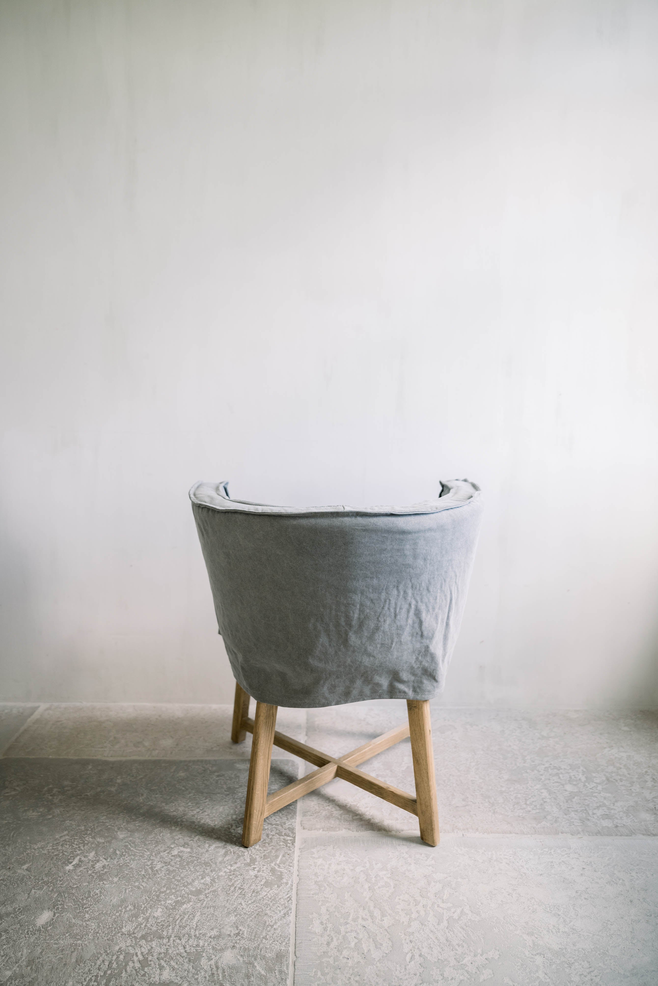 Leeff by Netty - Woody Chair Dark Grey